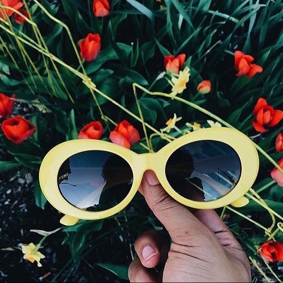 “Solei” Oversized Retro Oval Shades - Picture 2 of 2